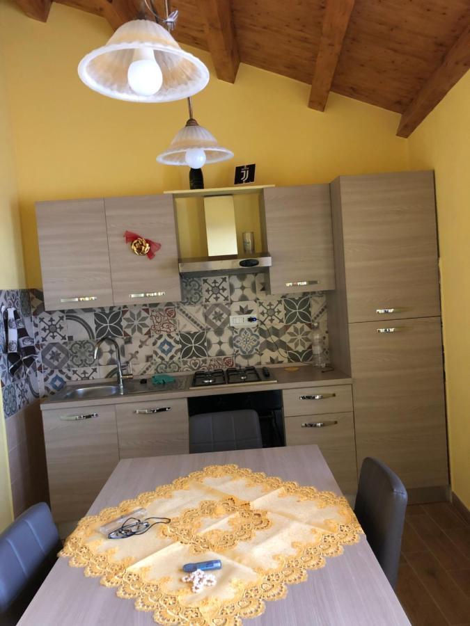 Basicò un balcone sul mare-Casa I CARRUGGI- Case vacanza Sicilia&Toscana- Exterior foto